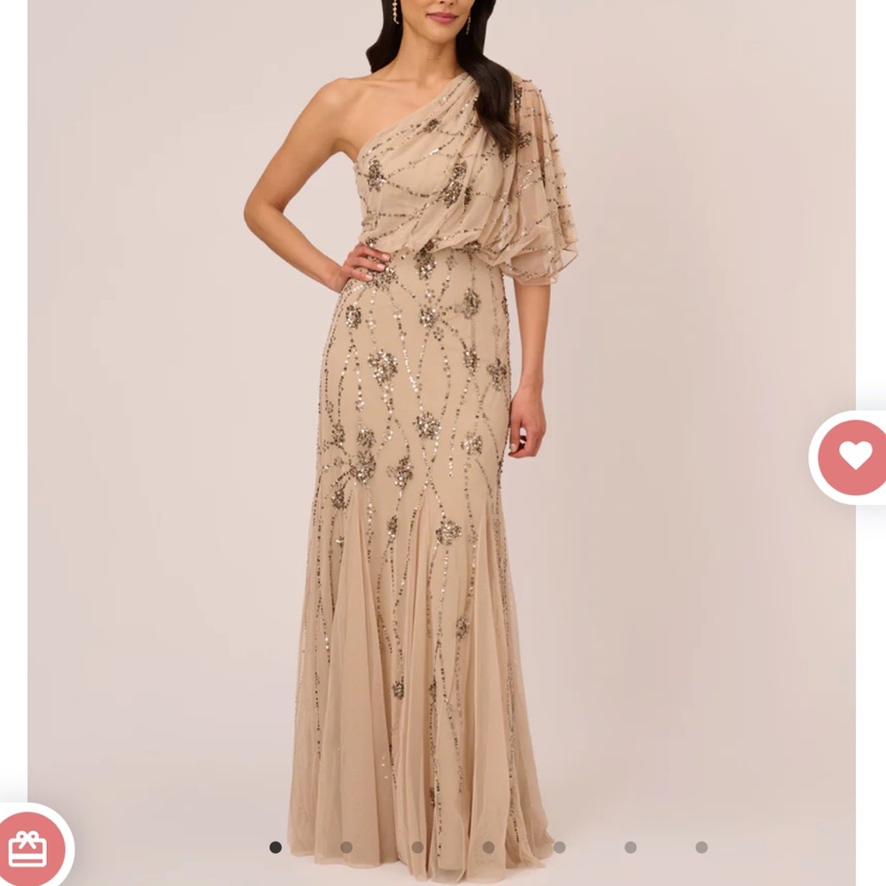 Style Number:
09186032
Brand:
Adrianna Papell sequin dress